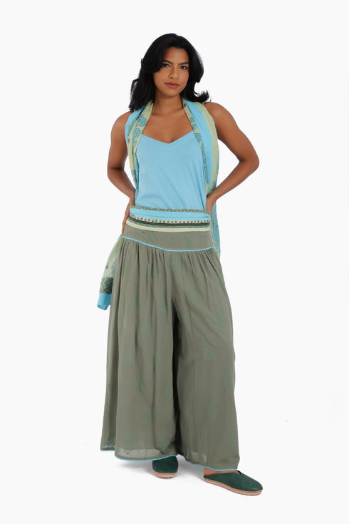 Belt in multi colors with metal sequins